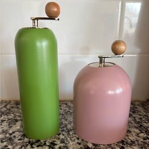 ANTHROPOLOGIE CATANIA MANGO WOOD SALT & PEPPER MILLS FLAVOR YOUR TABLETOP!